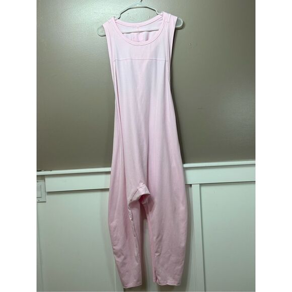 NWOT FP Movement by Free People Hot Shot Twist Back Onesie in Pink Fusion Small - Picture 3 of 12